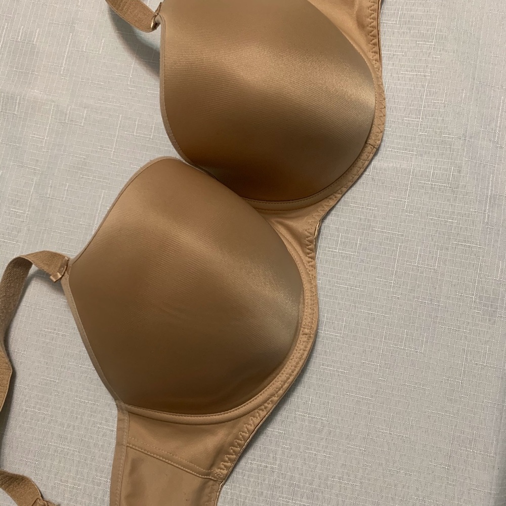 Fantasie smoothing t-shirt bra